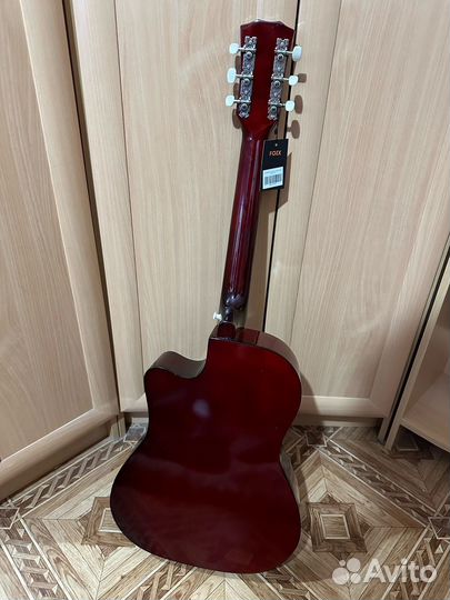Новая акустическая гитара + комплект