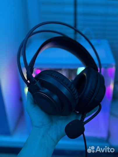 Игровой компьютер с монитором