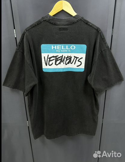 Футболка vetements hello my name is oversize