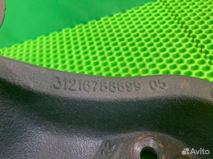 Кулак поворотный передний левый Bmw X1 E84 N20B20A