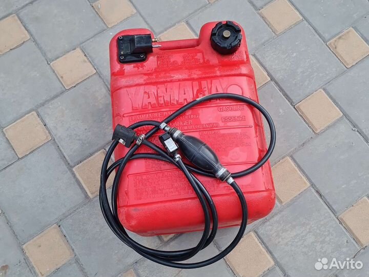 Лодка HDX с мотором