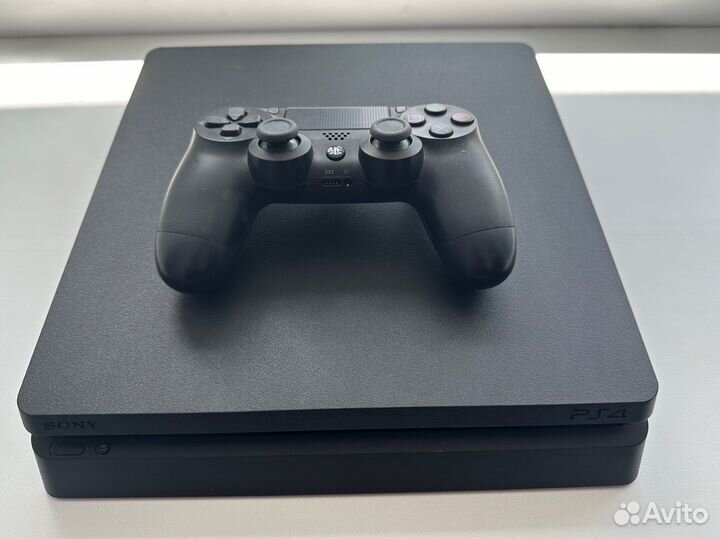 Игровая приставка ps4 1tb