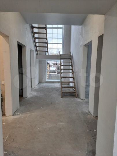 Коттедж 202,2 м² на участке 5,8 сот.