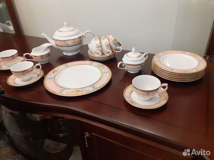 Королевский чайный сервиз на 6 персон