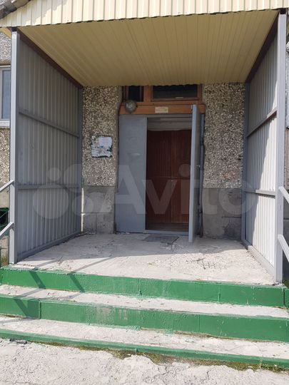 2-к. квартира, 49 м², 2/5 эт.