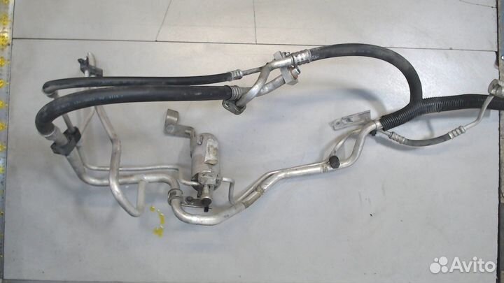 Трубка кондиционера Dodge Caravan 2008, 2011