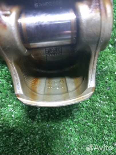 Поршень Toyota Corolla ZRE151 1zrfe 2009