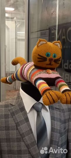 Котик вязаный