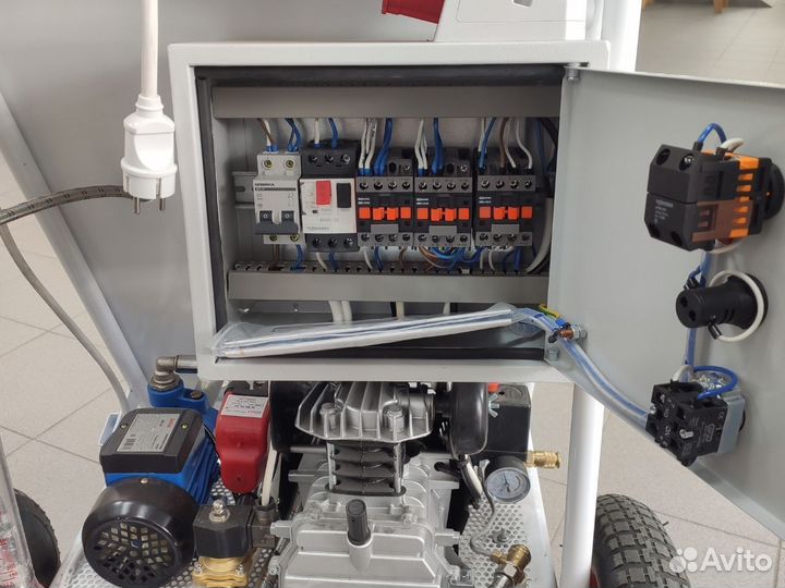 Штукатурная станция Гранд 3 / Grand 3