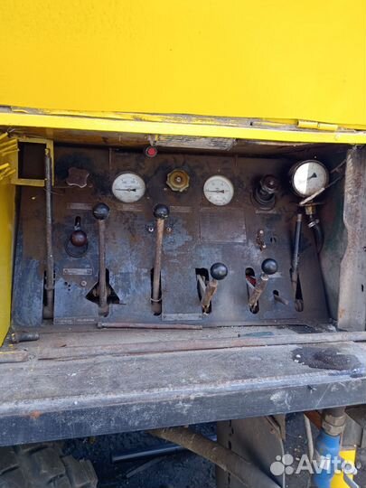 Буровая установка ЗИЛ УРБ-2А2, 1990