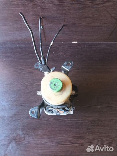 Гур Эгур Насос Skoda Fabia Fabia 5J 2007-2010