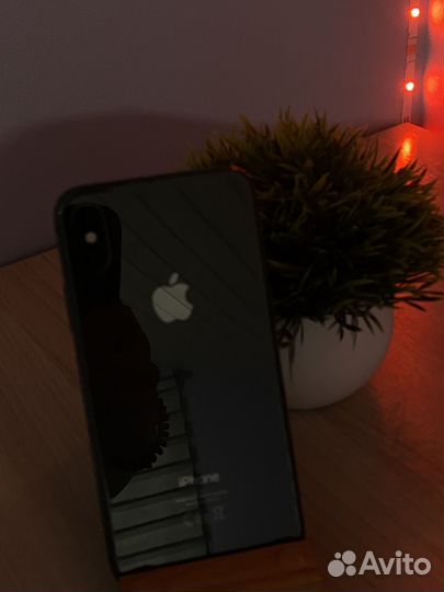 iPhone X, 256 ГБ