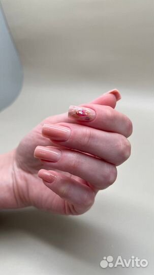 Маникюр,педикюр