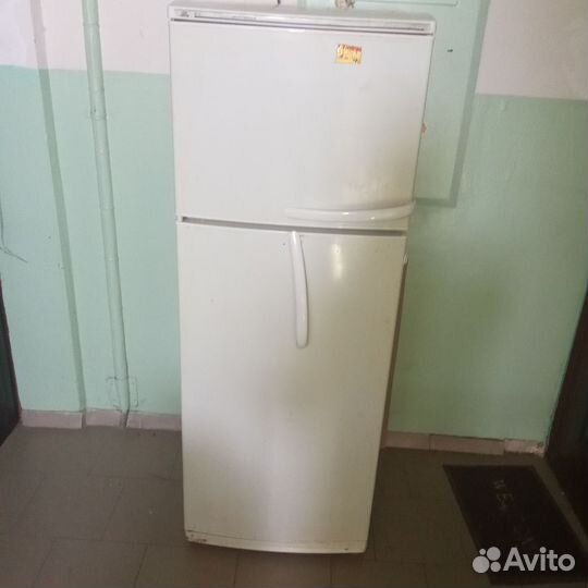 Холодильник бу