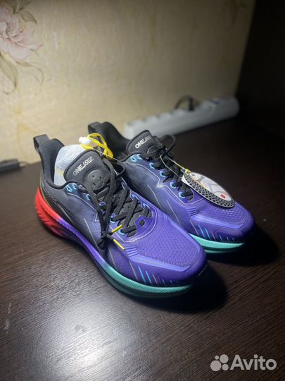 Беговые кроссовки onemix новые