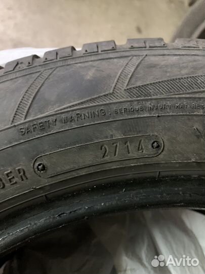 Falken Eurowinter HS-449 215/60 R17
