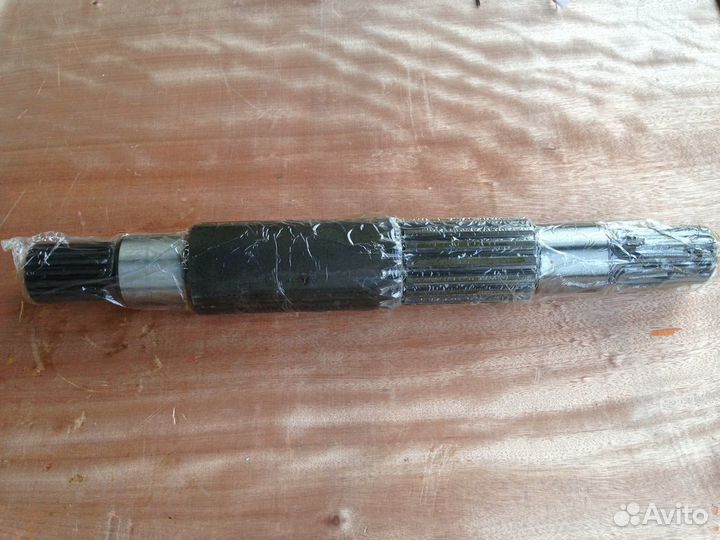 Вал выходной трансмисии - 29050012601 (sdlg)