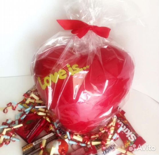 Подарочная коробка Love is