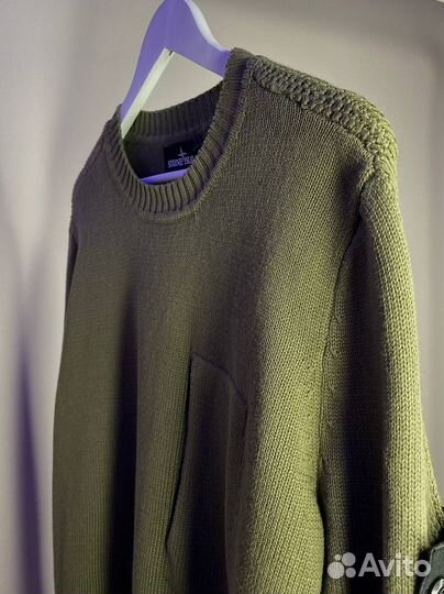Свитер Stone Island зеленый вертикальный карман