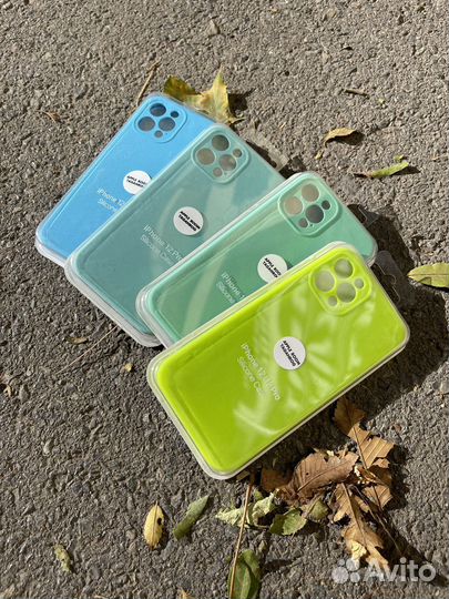 Чехол на iPhone