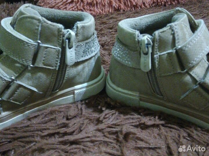 Ботинки для девочки 25 размер