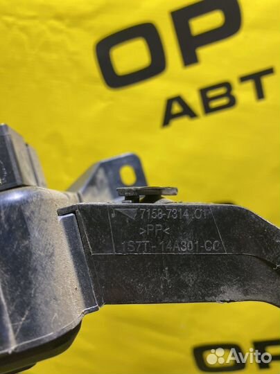 Блок предохранителей Ford Mondeo 3