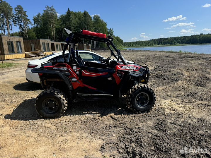 Polaris RZR S 2015