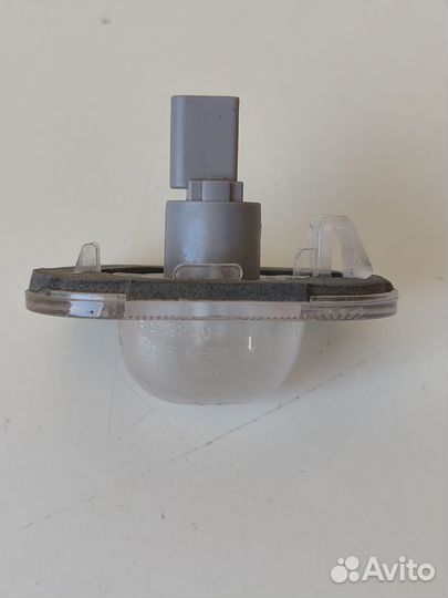 Фонарь освещения номерного знака Солярис