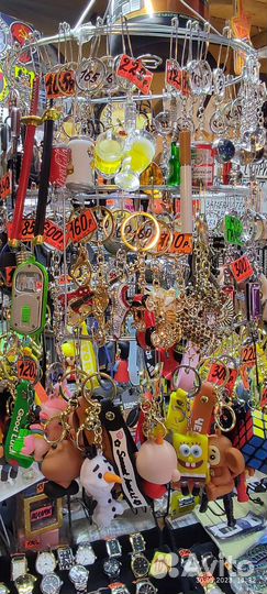 Брелок новый описание внизу разные