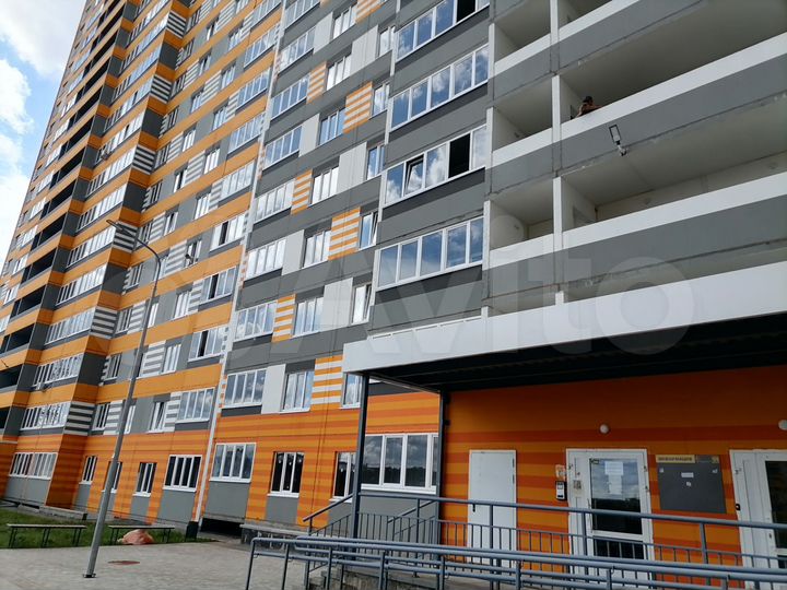 1-к. квартира, 40 м², 8/17 эт.