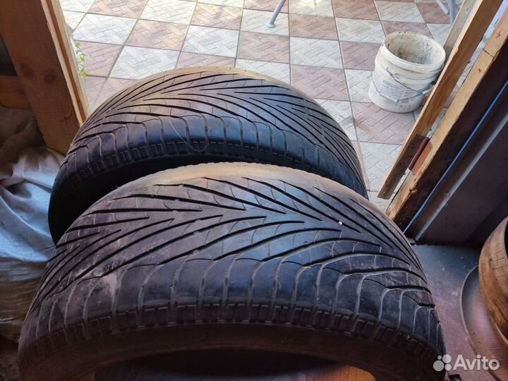 Goodyear Wrangler F1 255/50 R19