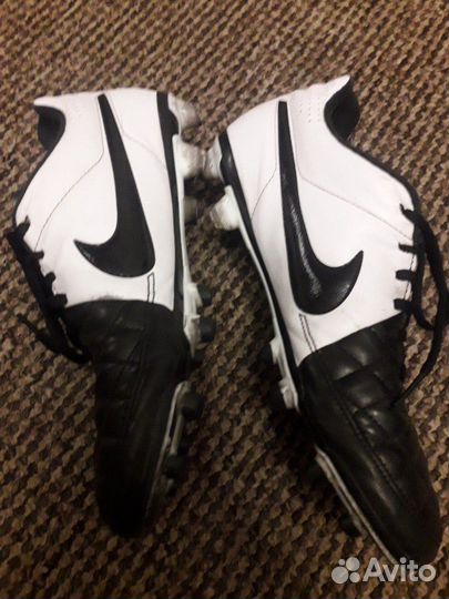 Бутсы шиповки