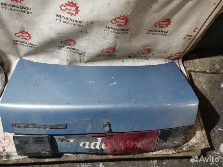 Крышка багажника Лада 2110