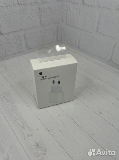 Новая оригинальная быстрая зарядка iPhone 20W