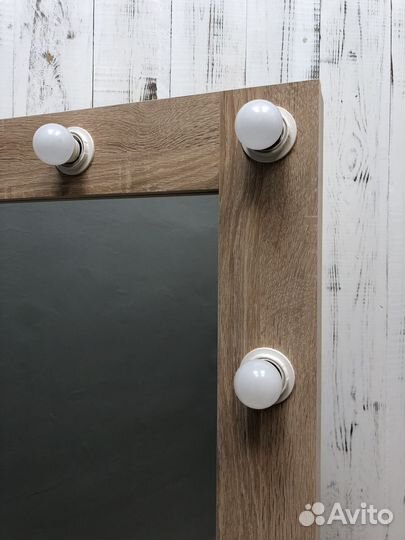 Зеркало с подсветкой