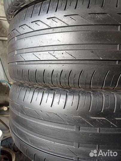 Bridgestone Turanza T001 225/60 R16