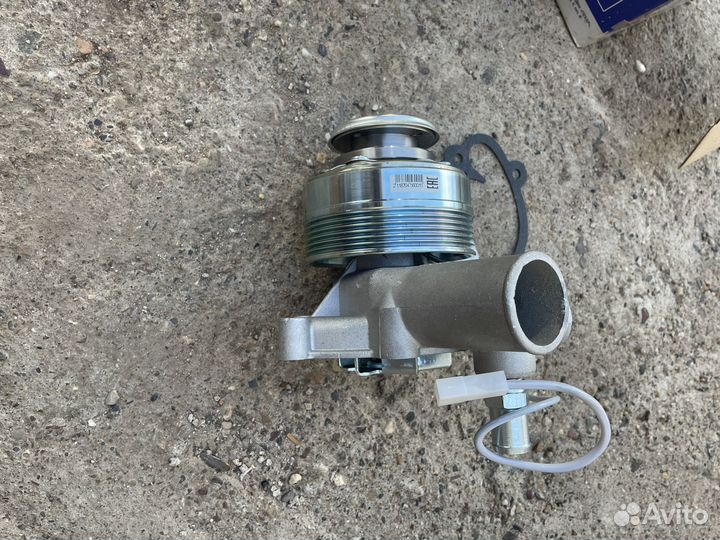 Насос системы охлождения на газ