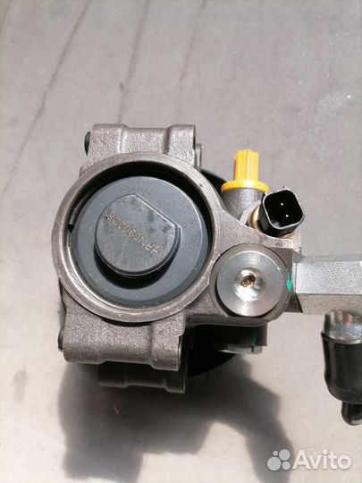 Насос гидроусилителя руля Ford Focus HPN0302DF