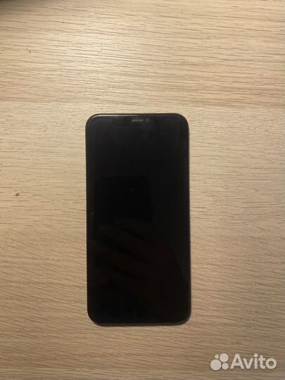 Дисплей iPhone 11