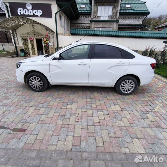 LADA Vesta 1.6 МТ, 2021, 76 000 км