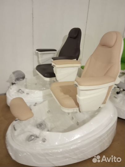 Педикюрное спа кресло с джакузи Lemi pedi spa Итал