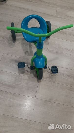 Детский трехколесный велосипед бу