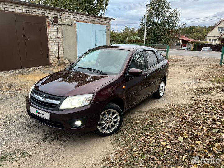 LADA Granta 1.6 МТ, 2016, 175 000 км