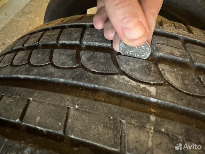 Pirelli P Zero Rosso 225/40 R18