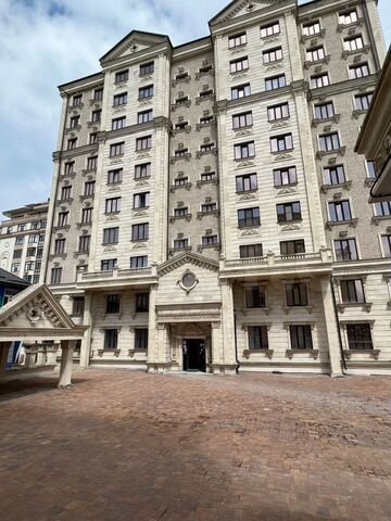 3-к. квартира, 117,9 м², 10/10 эт.