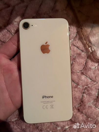 iPhone 8, 64 ГБ