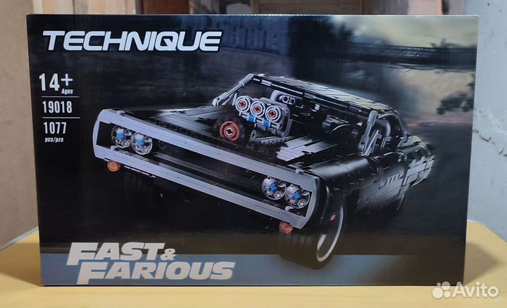 Lego technic 42111 Dodge Charger (реплика)