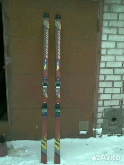 Лыжи горные rossignol
