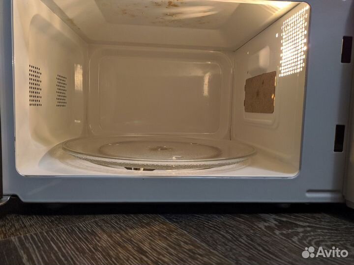 Микроволновая печь Gorenje MO20A3W