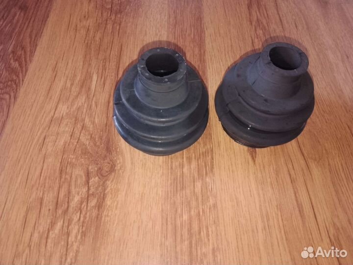 Внутренний пыльник шруза москвич 2141